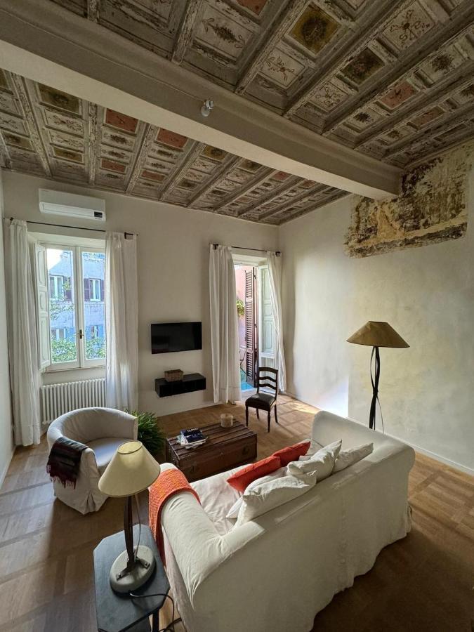 Rome Center, Luxury & History In Via Monserrato Екстер'єр фото