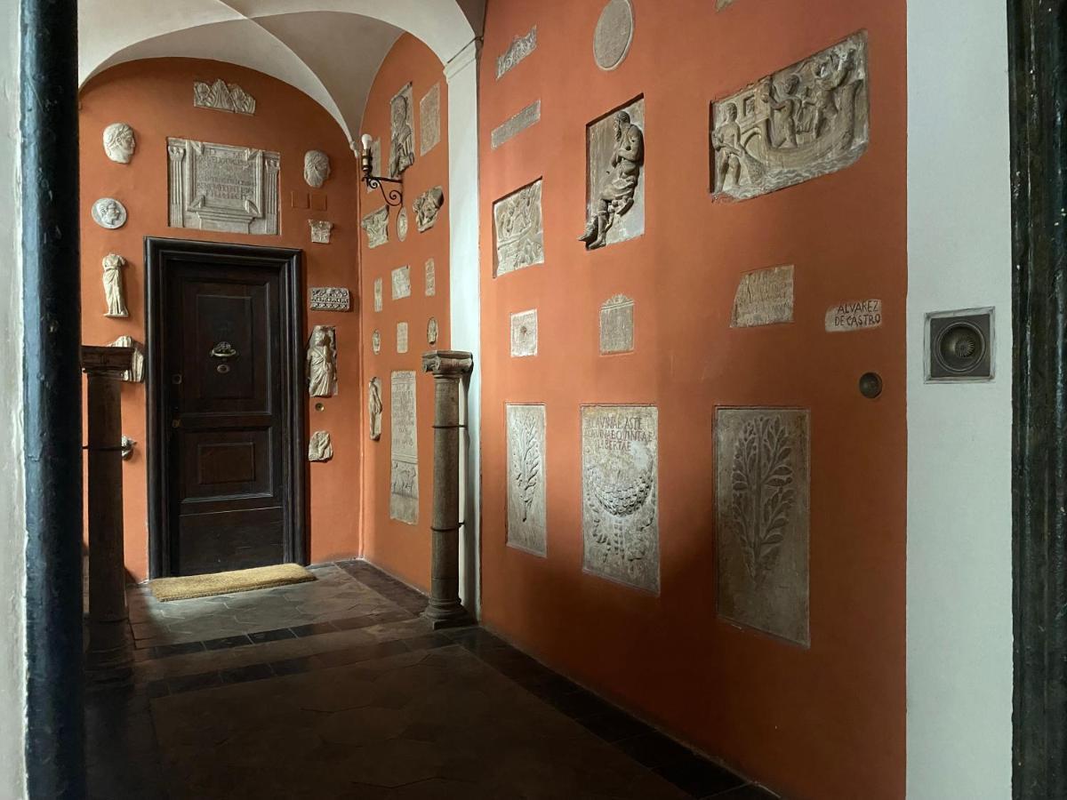 Rome Center, Luxury & History In Via Monserrato Екстер'єр фото