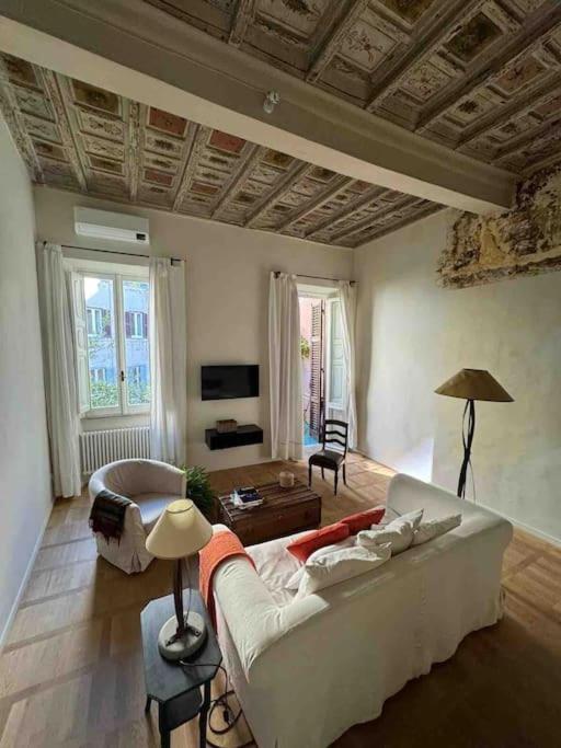 Rome Center, Luxury & History In Via Monserrato Екстер'єр фото