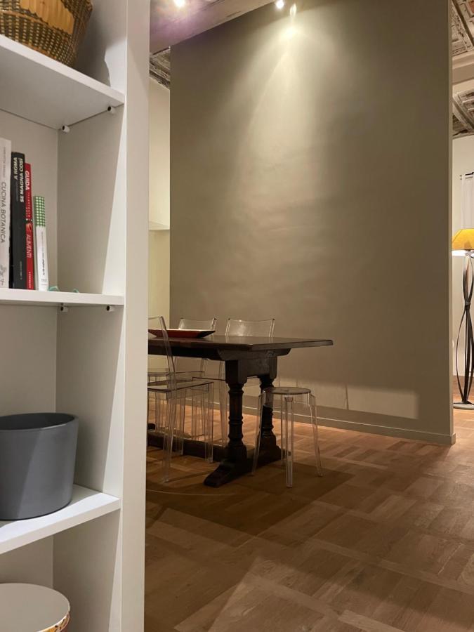 Rome Center, Luxury & History In Via Monserrato Екстер'єр фото