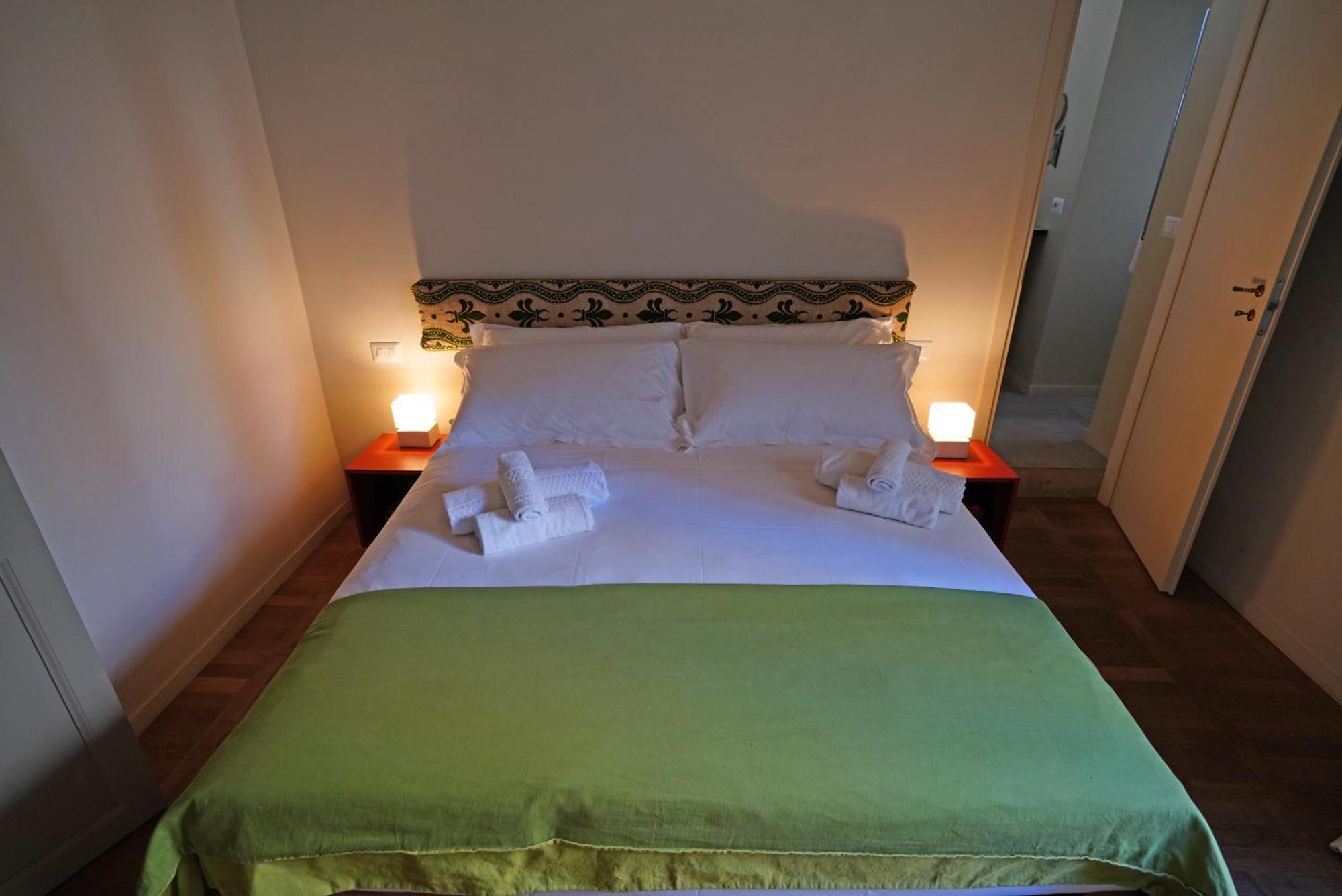 Rome Center, Luxury & History In Via Monserrato Екстер'єр фото