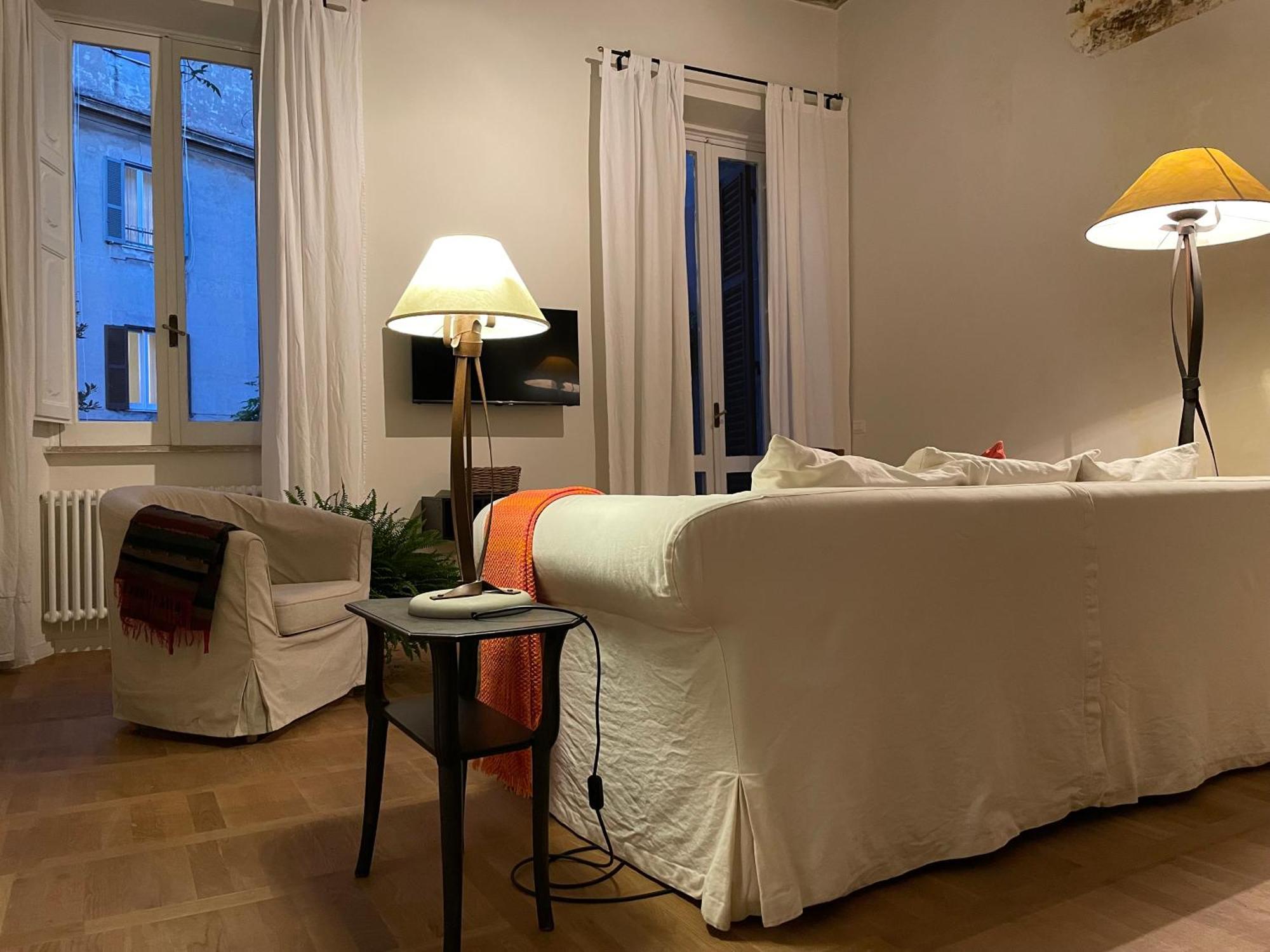 Rome Center, Luxury & History In Via Monserrato Екстер'єр фото